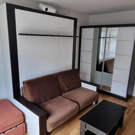 Auriol Paris